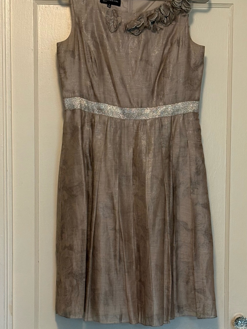 Jones New York Shimmery Taupe Sleeveless Dress with Floral Detail